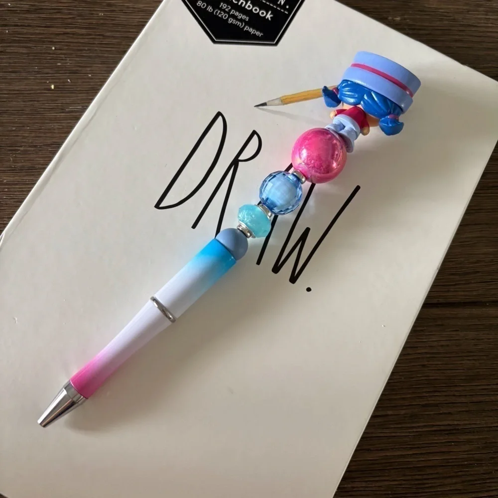Strawberry Shortcake: Blueberry Muffin handmade beaded pen